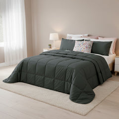 Colcha Acolchoada em Veludo com Almofadas